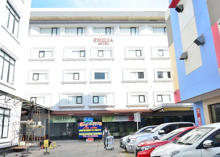 Emilia Hotel By Amazing - Palembang
